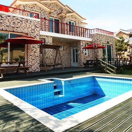 Jeju Olleh House Villa Bagian luar foto