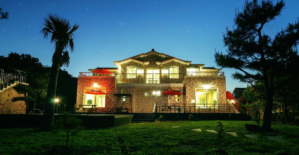Jeju Olleh House Villa Bagian luar foto