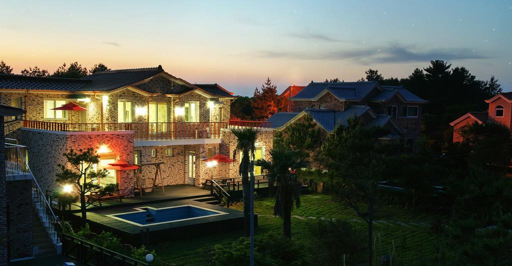Jeju Olleh House Villa Bagian luar foto