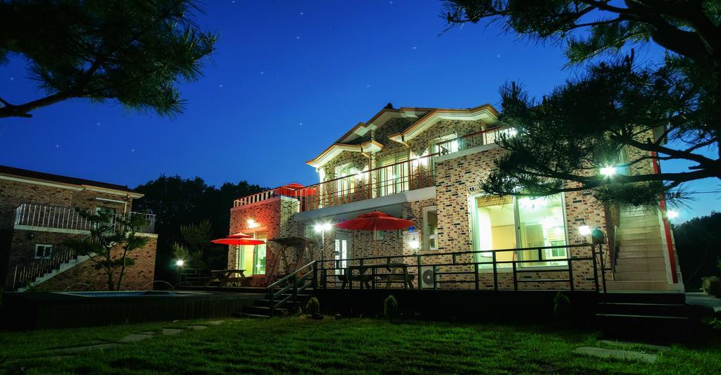 Jeju Olleh House Villa Bagian luar foto