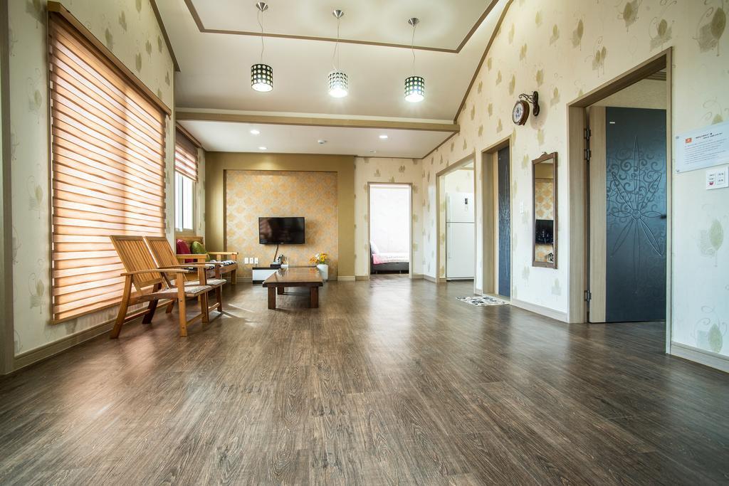 Jeju Olleh House Villa Bagian luar foto