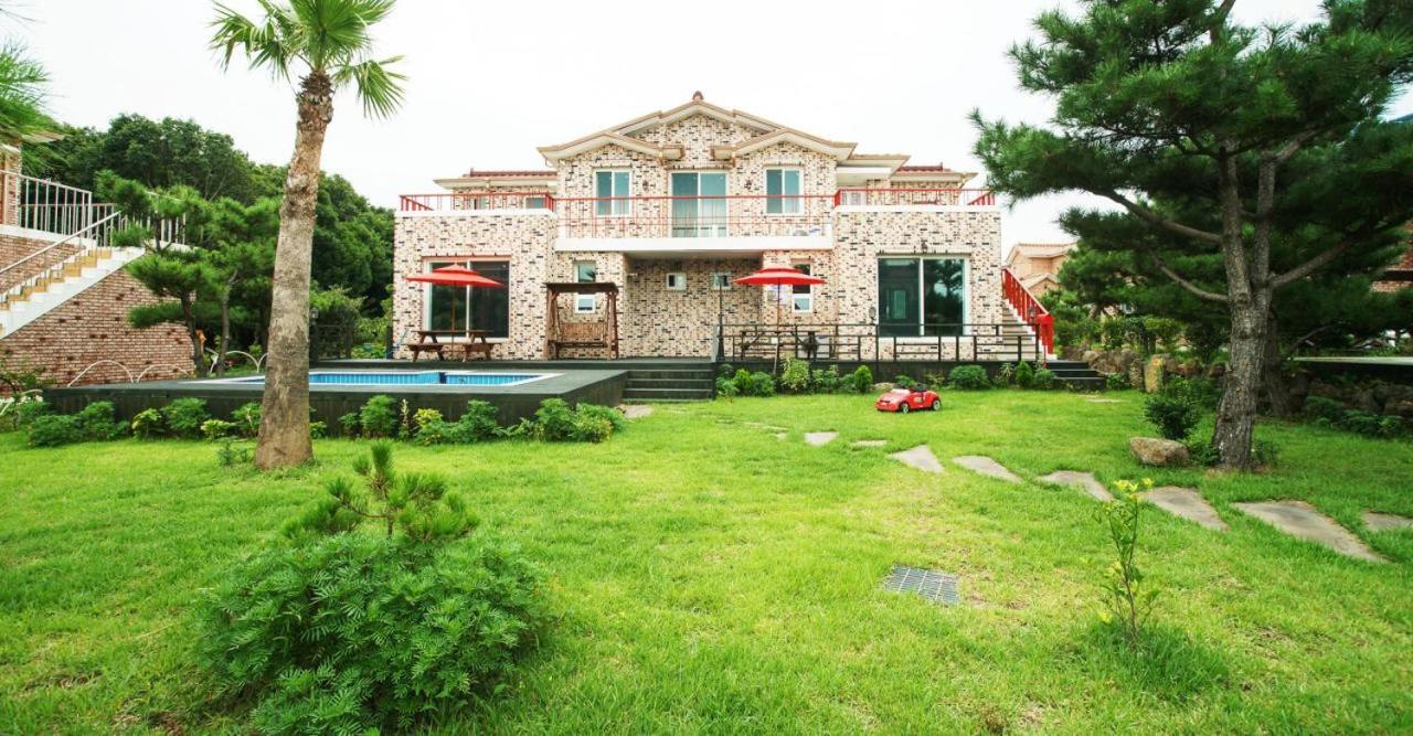 Jeju Olleh House Villa Bagian luar foto